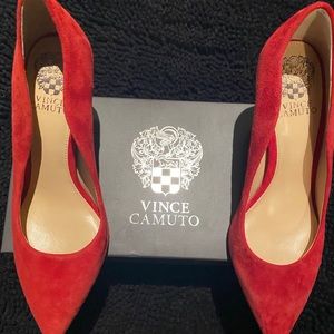✨Vince Camuto Heels✨